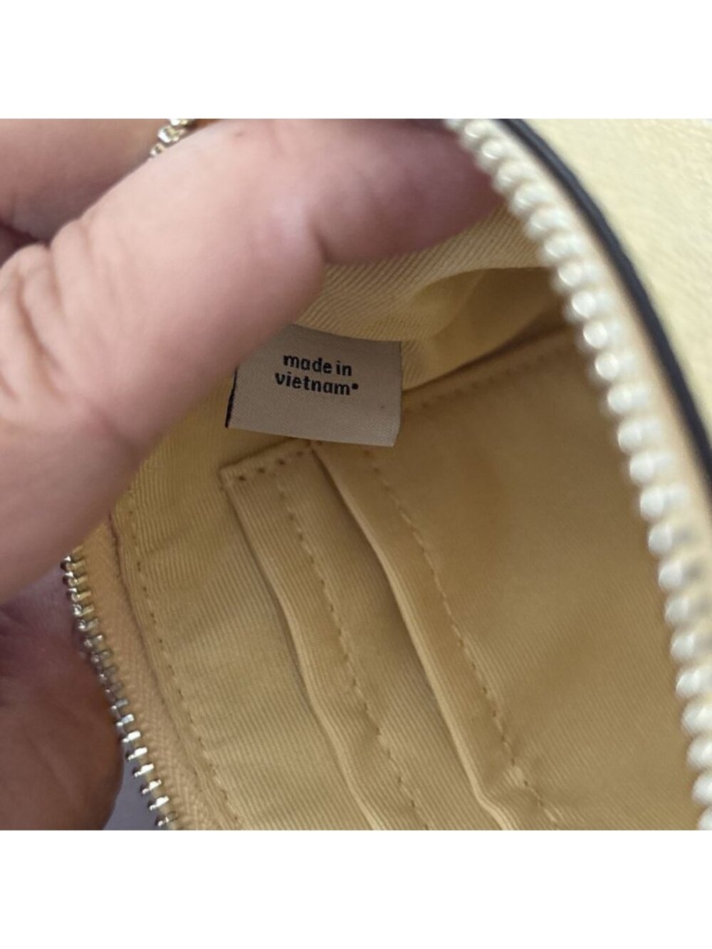 Coach Retro Yellow Leather Wristlet Corner Zip Wallet Small Clutch #58032 - Picture 9 of 11